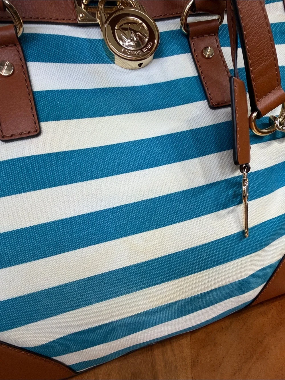 Michael Kors Nautical 2010s Hamilton Large  Canvas Tote Blue White Tote (Fair)